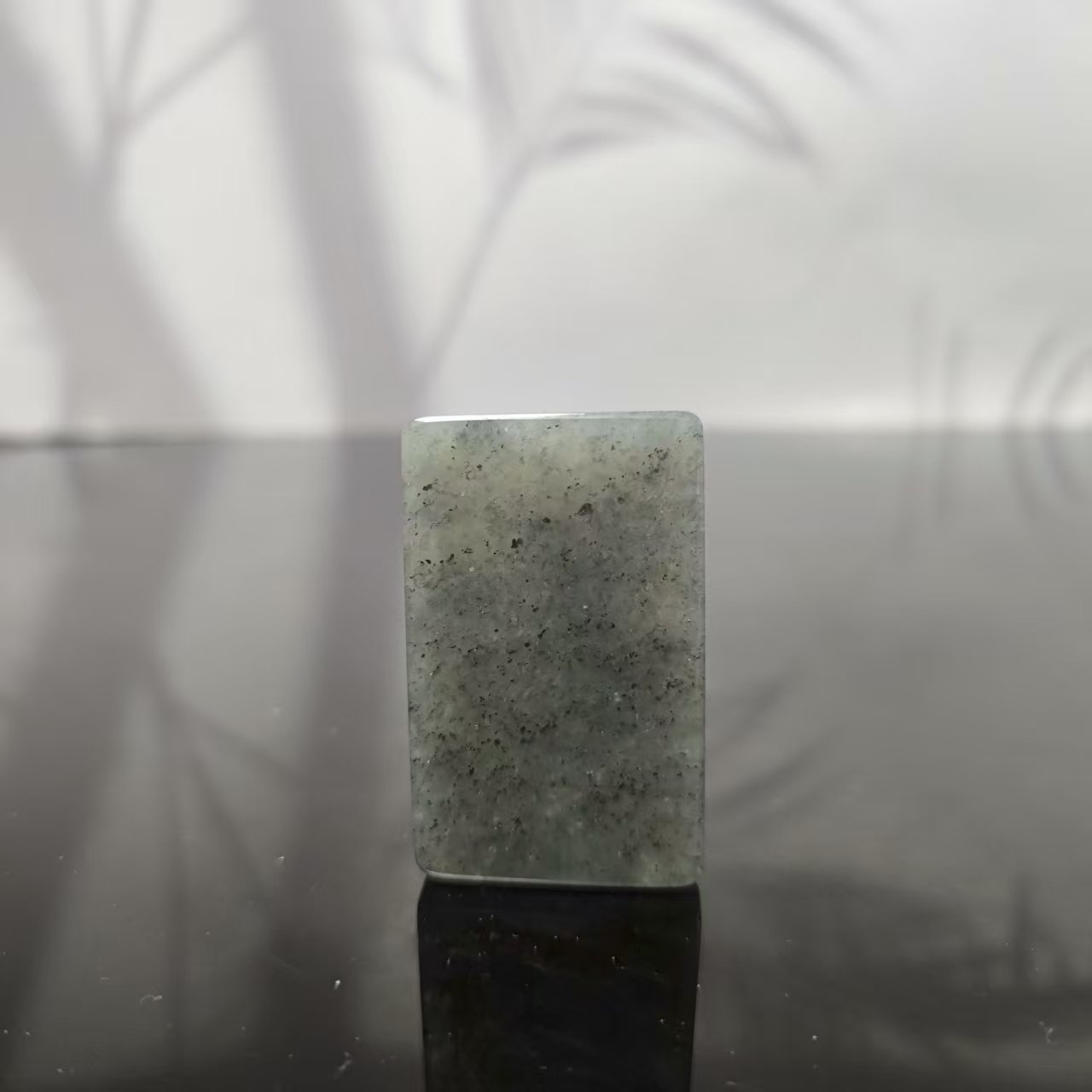 Q和田玉青花无事牌吊坠0495