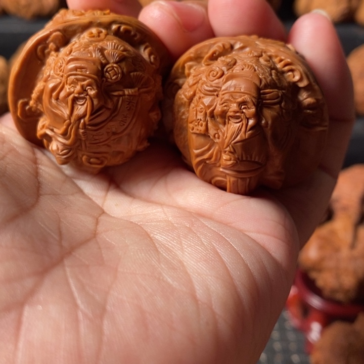 文玩核桃把件财神