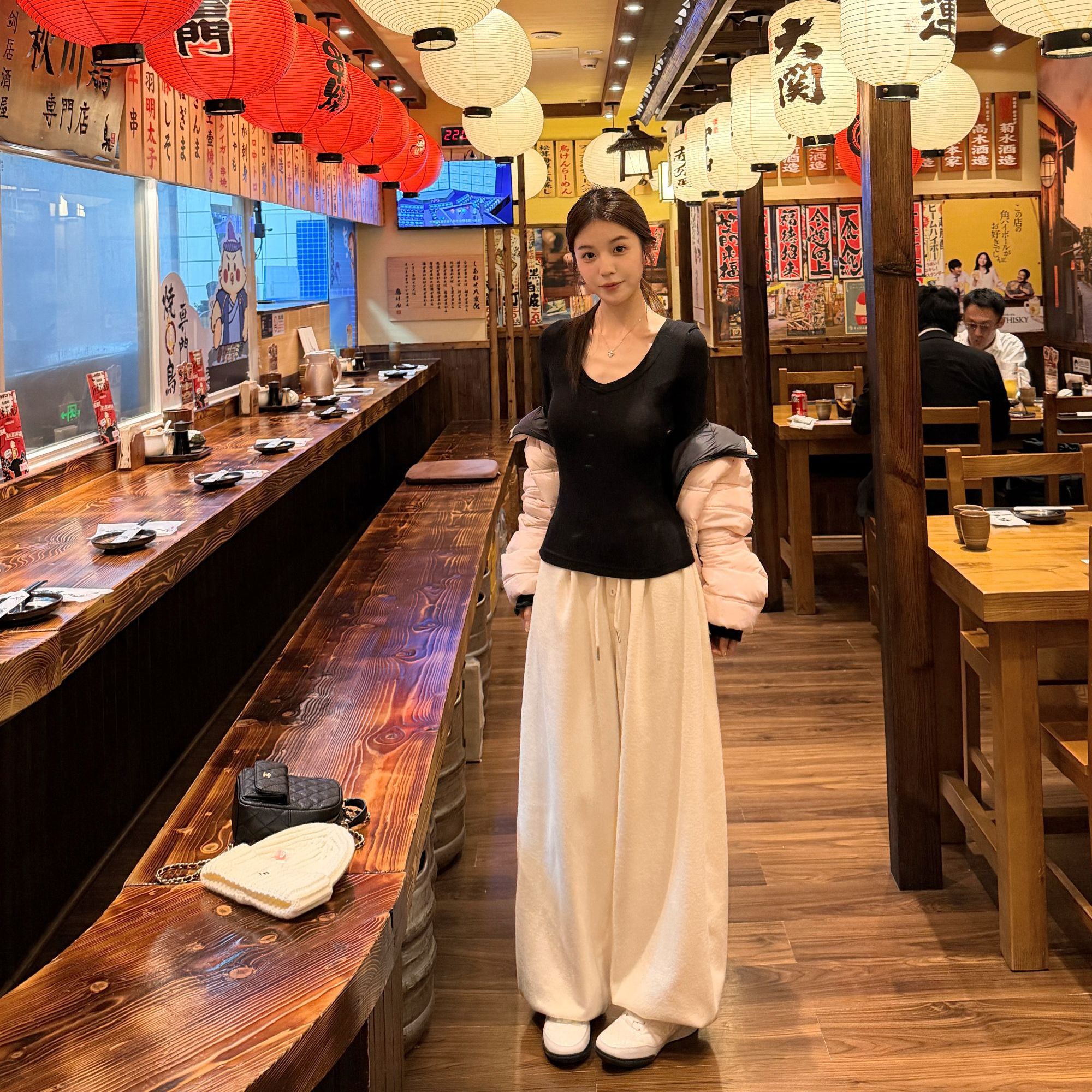 冬日暖暖 加绒加厚 百搭白色束脚裤