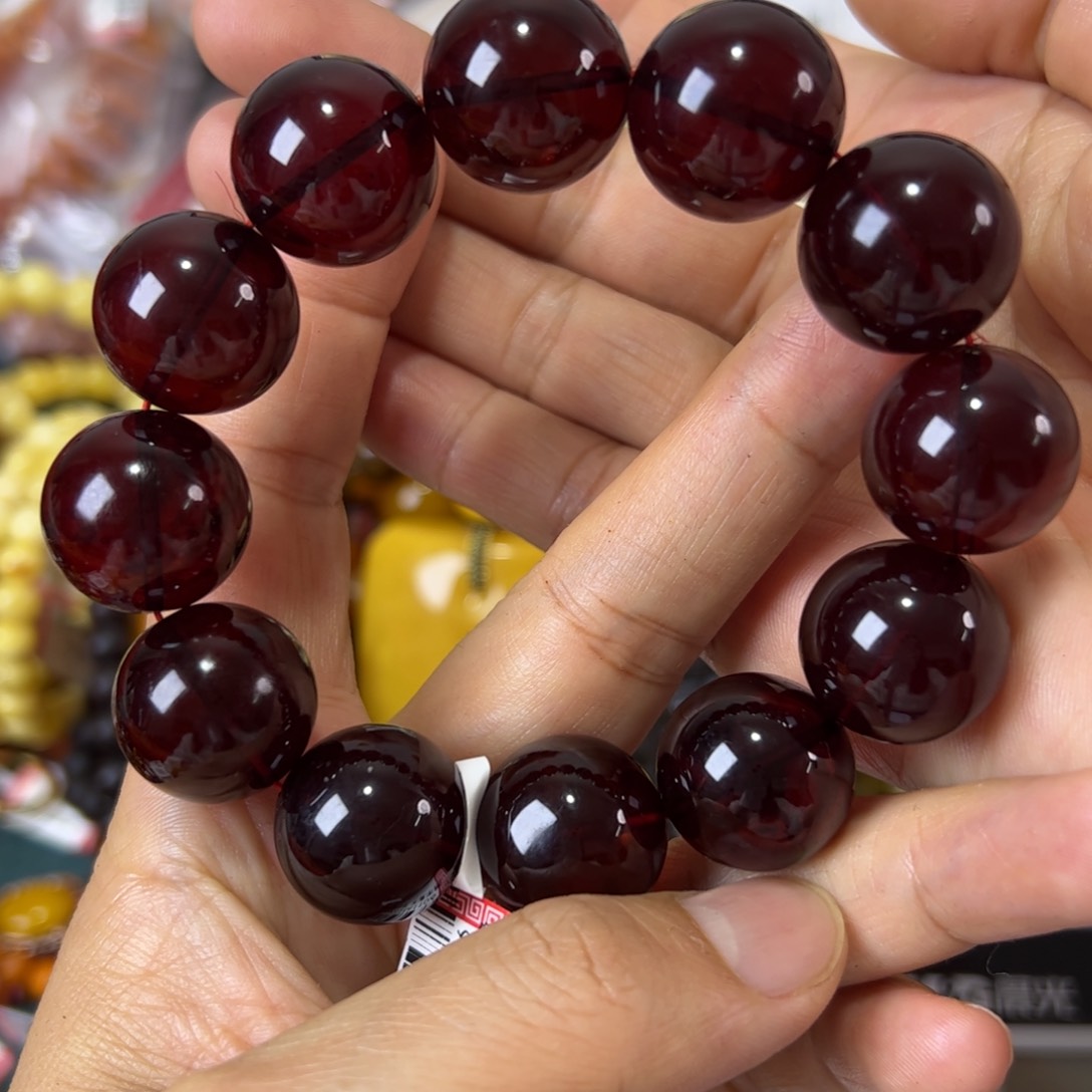 未镶嵌琥珀珠宝奇石77