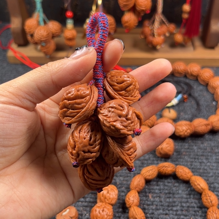 吊坠桃核桃枭挂件L5