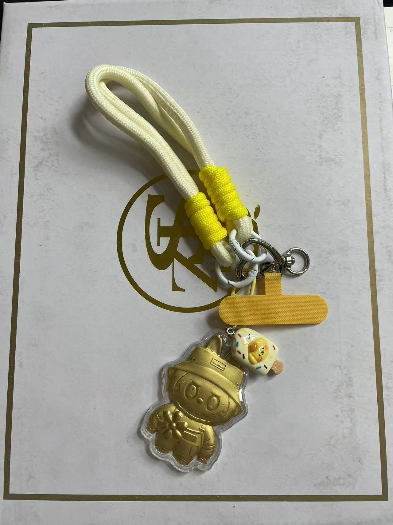 《咩咩2025》手机挂件