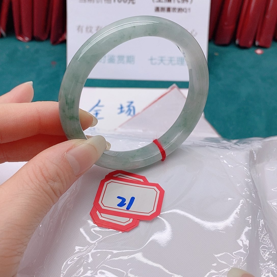 翡翠手镯未镶嵌P****༊21111111111