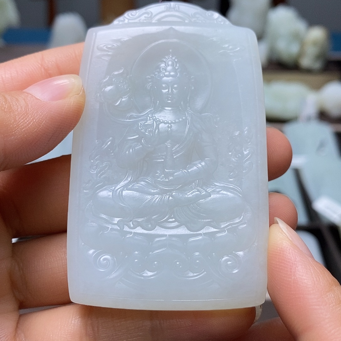 颈饰未镶嵌和田玉