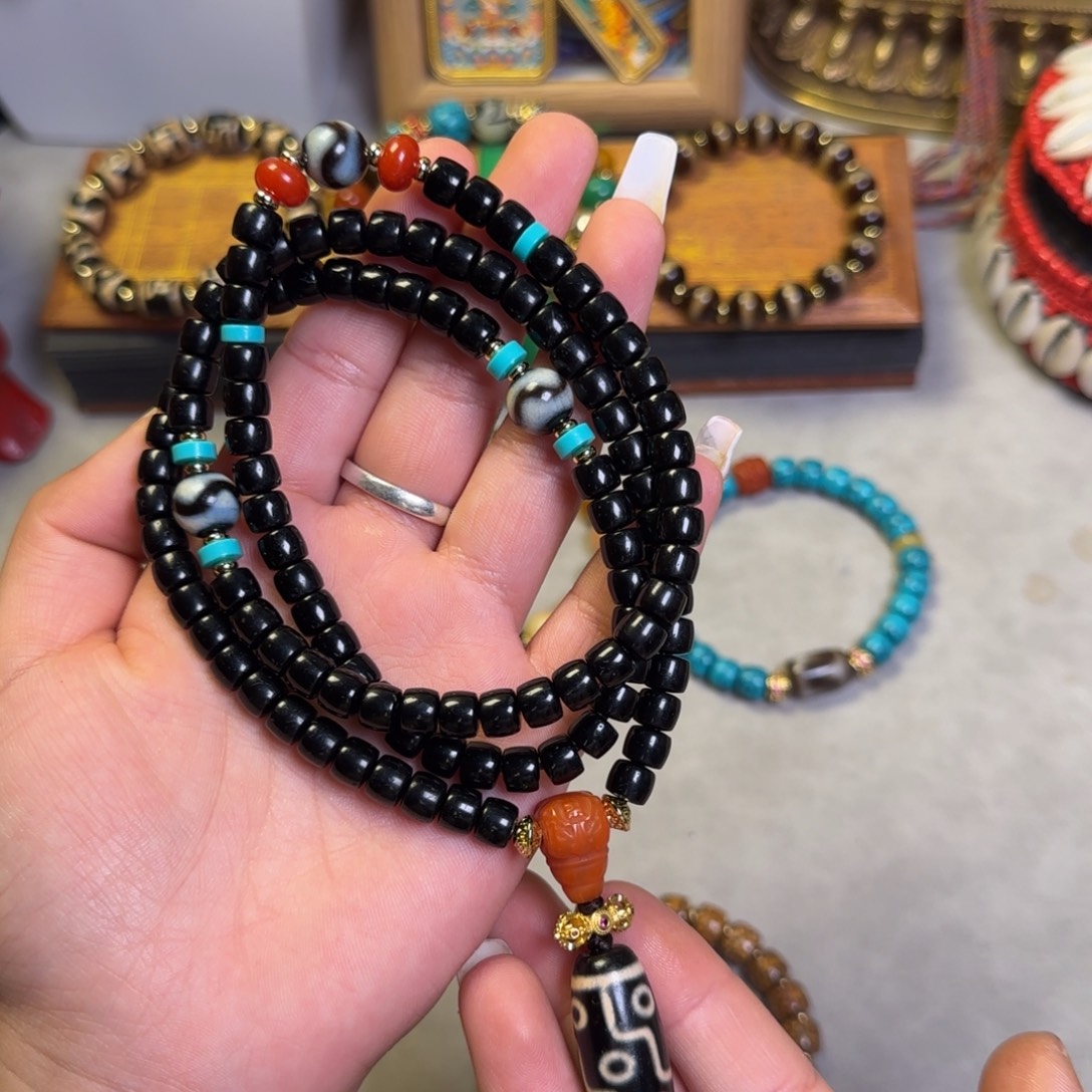 蓝****银S925哈哈哈哈哈哈哈