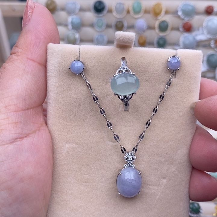 未镶嵌戒指翡翠小*缅甸