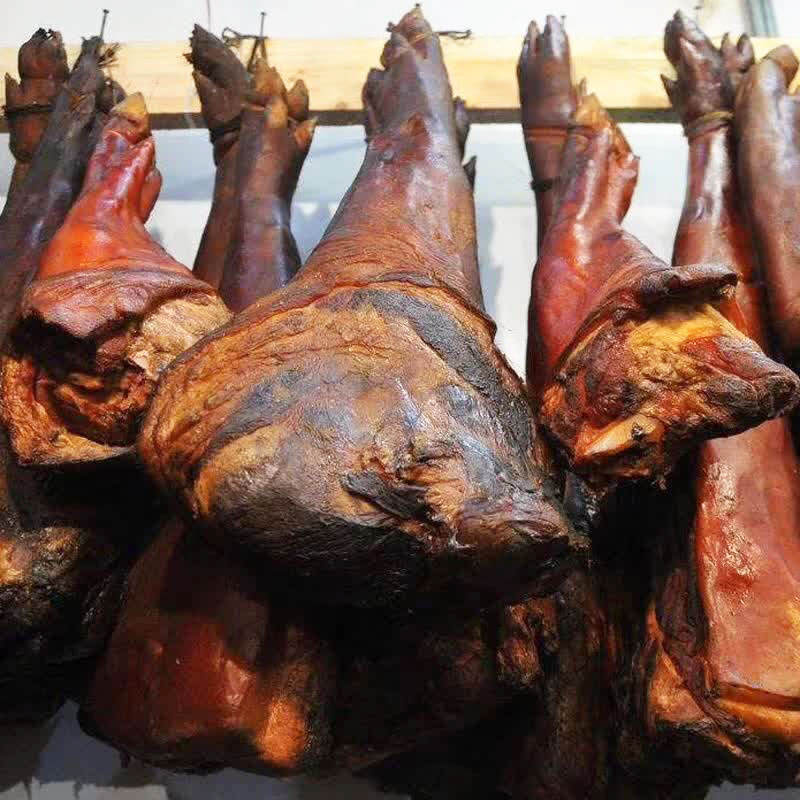 云南烟熏农家腊猪脚（1-20）斤现场称重包邮
