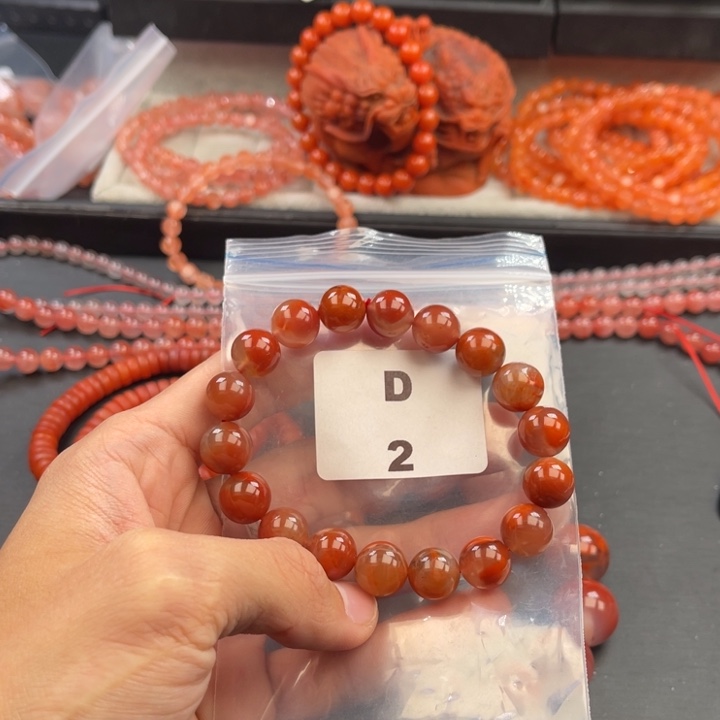 南红玛瑙未镶嵌多样性发货默认微瑕称重11mm