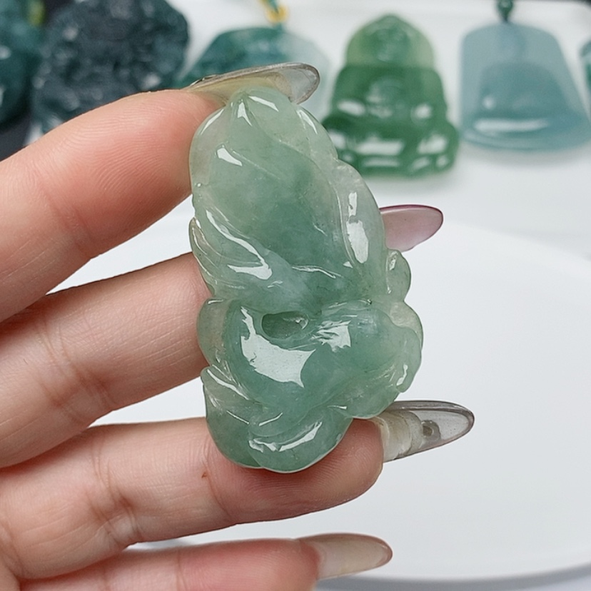 【闪购商品】翡翠颈饰未镶嵌