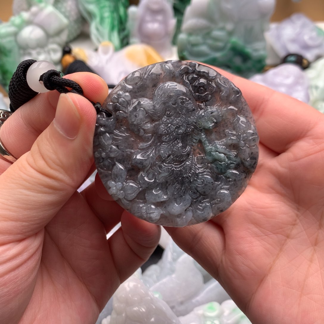 吊坠(不含链)未镶嵌翡翠