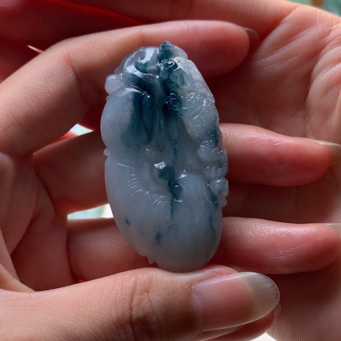 定制翡翠未镶嵌如意