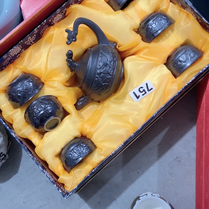 茶具微瑕，介意勿拍