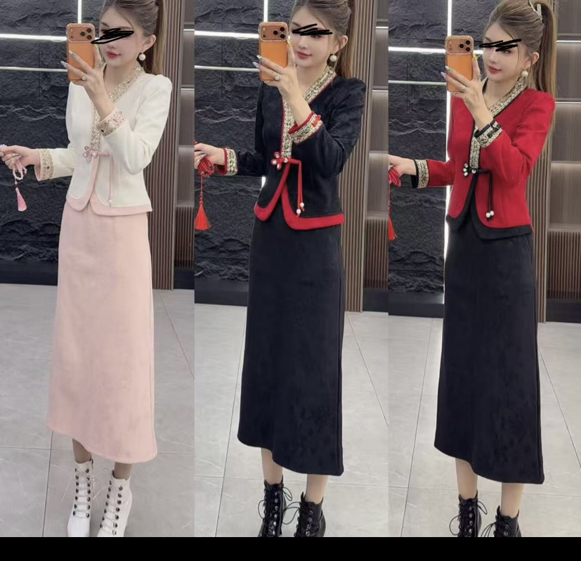 新中式新款时尚气质高端洋气显瘦盘扣外套+半身裙两件套