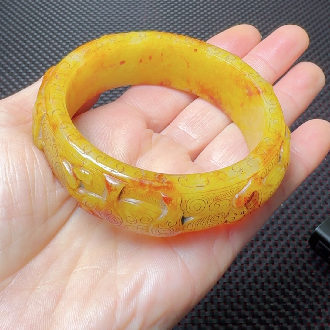 和田玉手镯未镶嵌用****2