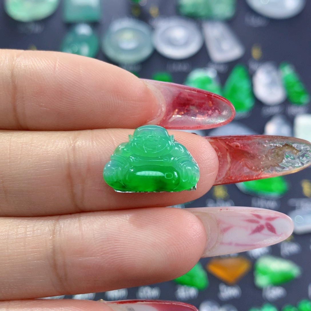 翡翠颈饰未镶嵌纯天然缅甸翡翠A货