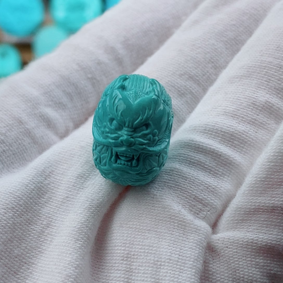 绿松石配饰未镶嵌