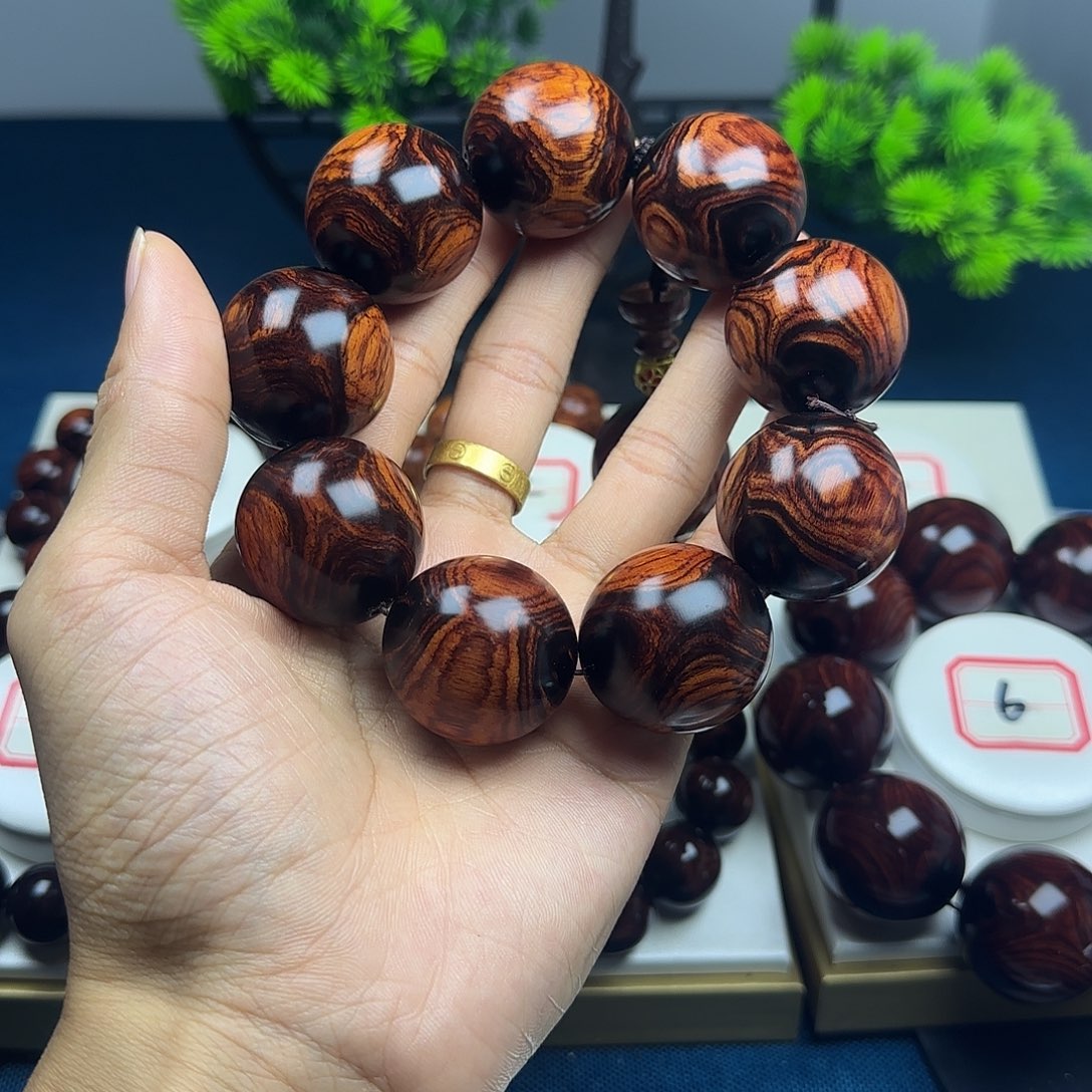 桀***花梨木类黄花梨3.0