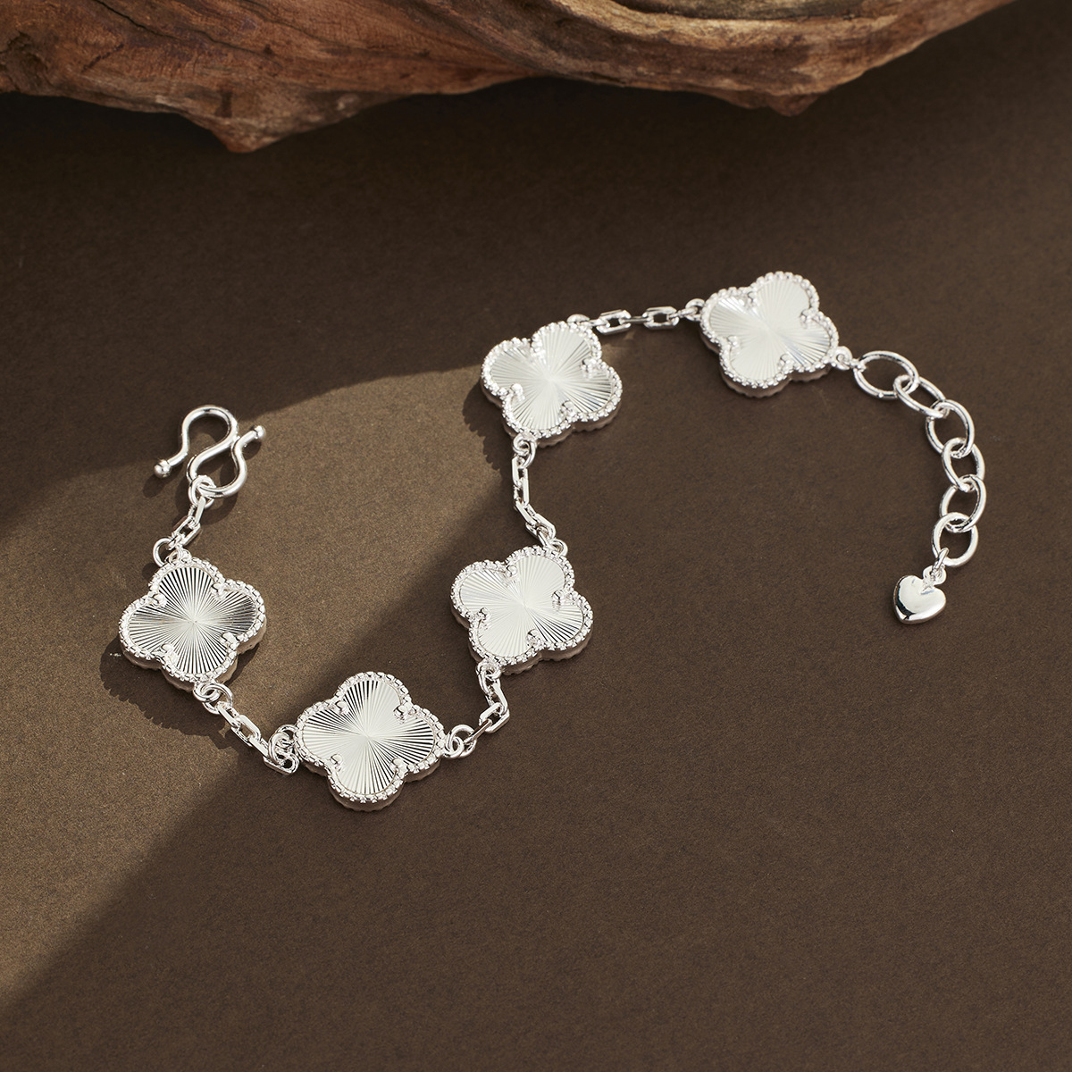 【清仓】 精品高端 原创设计民族风新中式女 四叶草 320 生肖挂件