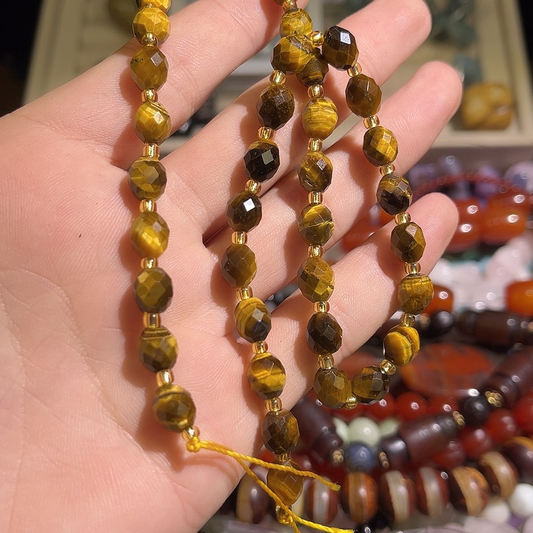 未镶嵌珠宝半成品水晶虎睛切面6.8*7.6mm