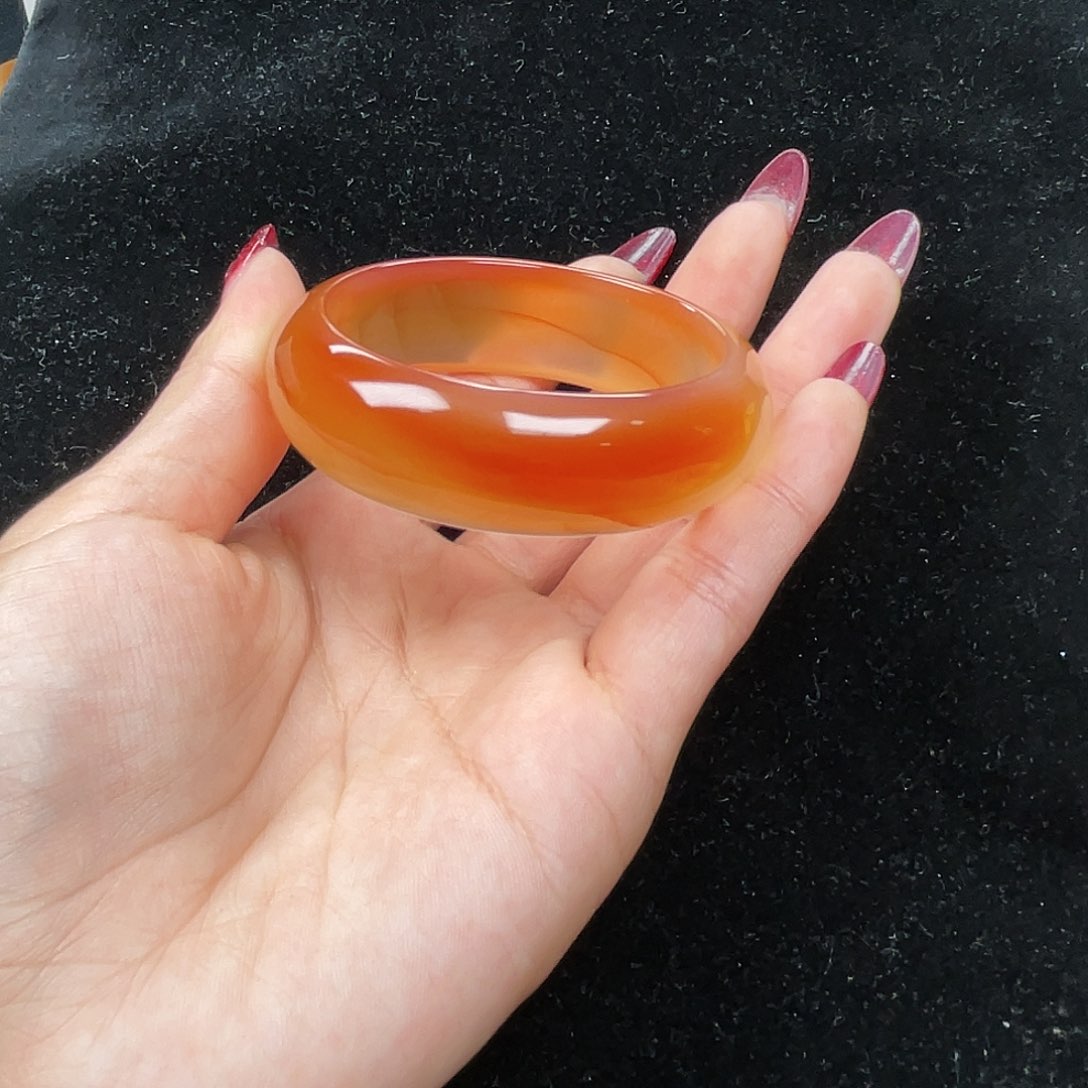 玛瑙/玉髓手镯未镶嵌