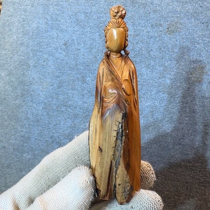崖柏摆件手把件等