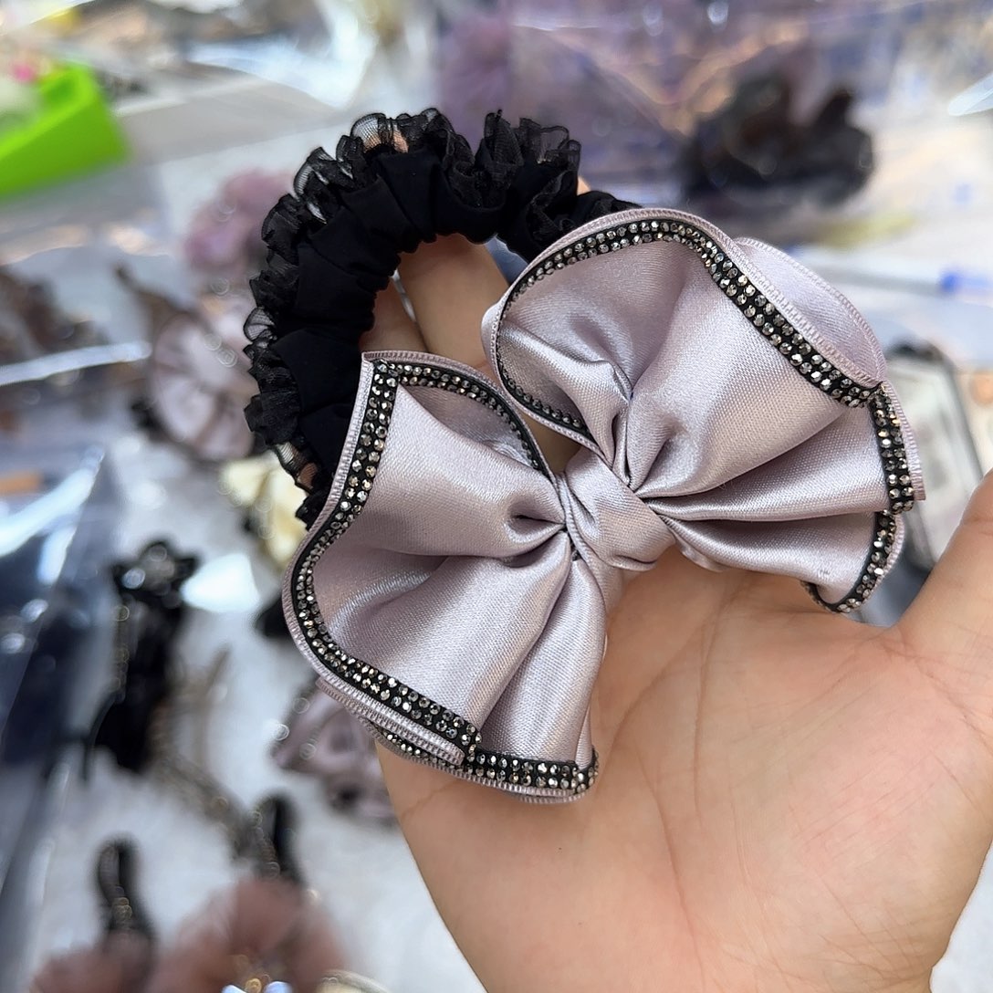 布艺非金属2个紫色蝴蝶结烫钻发圈