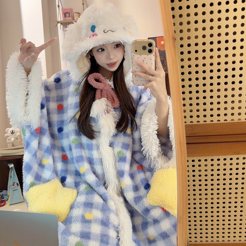 长毛绒玉桂狗斗篷睡袍女秋冬季长袖长裤珊瑚绒加厚保暖家居服套装