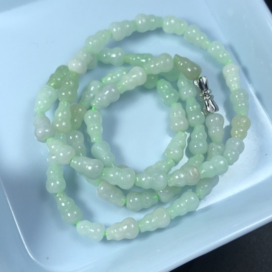 翡翠未镶嵌颈饰缅甸A货，每天下午1点半开播
