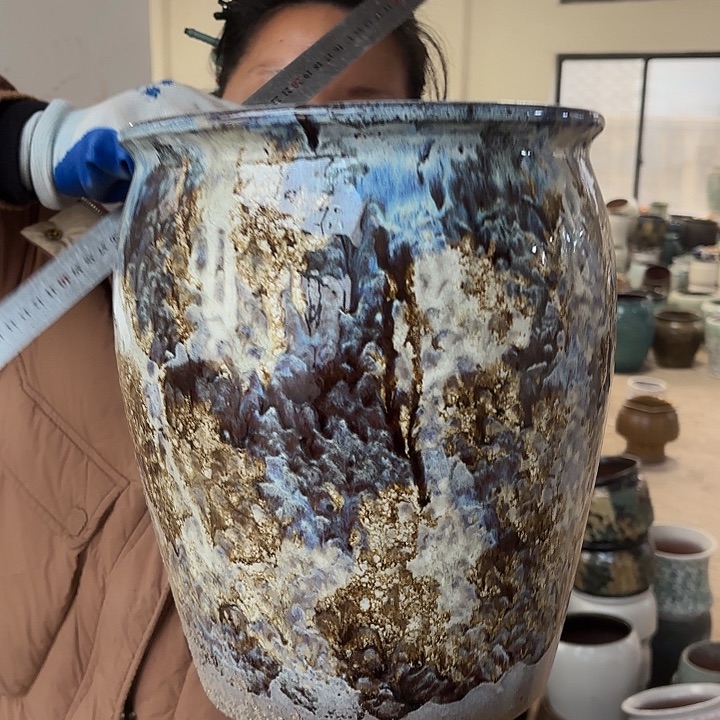 瑕疵高31口25花盆