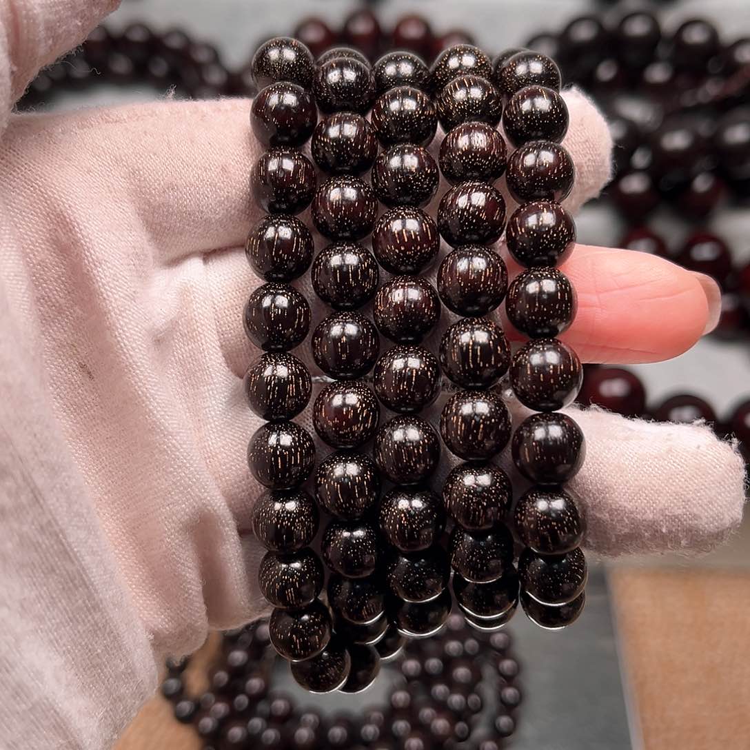 檀香紫檀（小叶紫檀）冬*