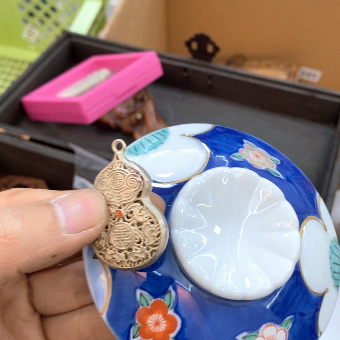 瓷片哈哈哈哈哈哈