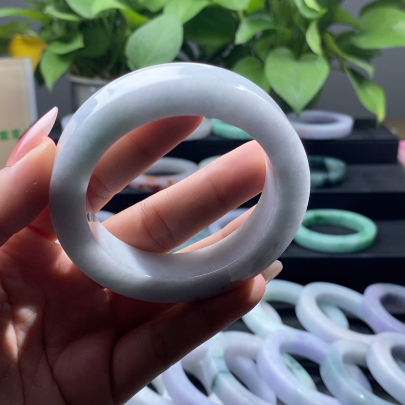 【闪购商品】定制翡翠翡翠手镯未镶嵌枚*