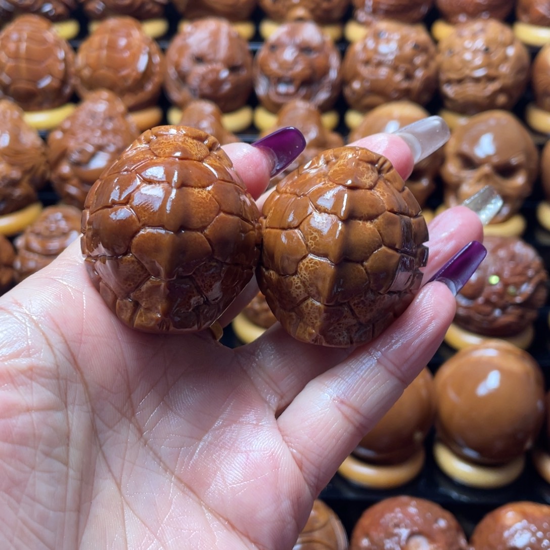 老***姆橄榄核把件橄榄球