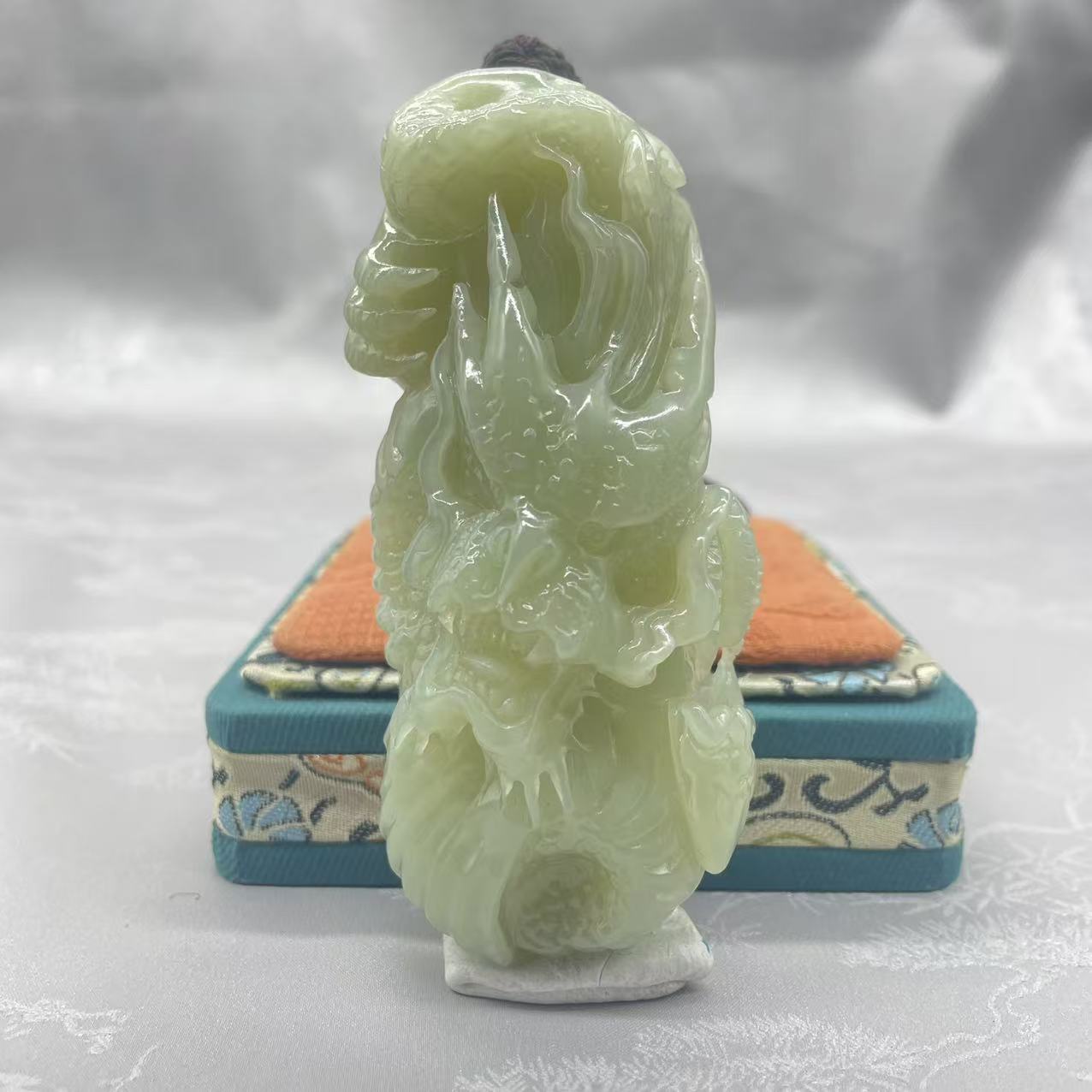 A145 和田玉手把件 LY8321010739