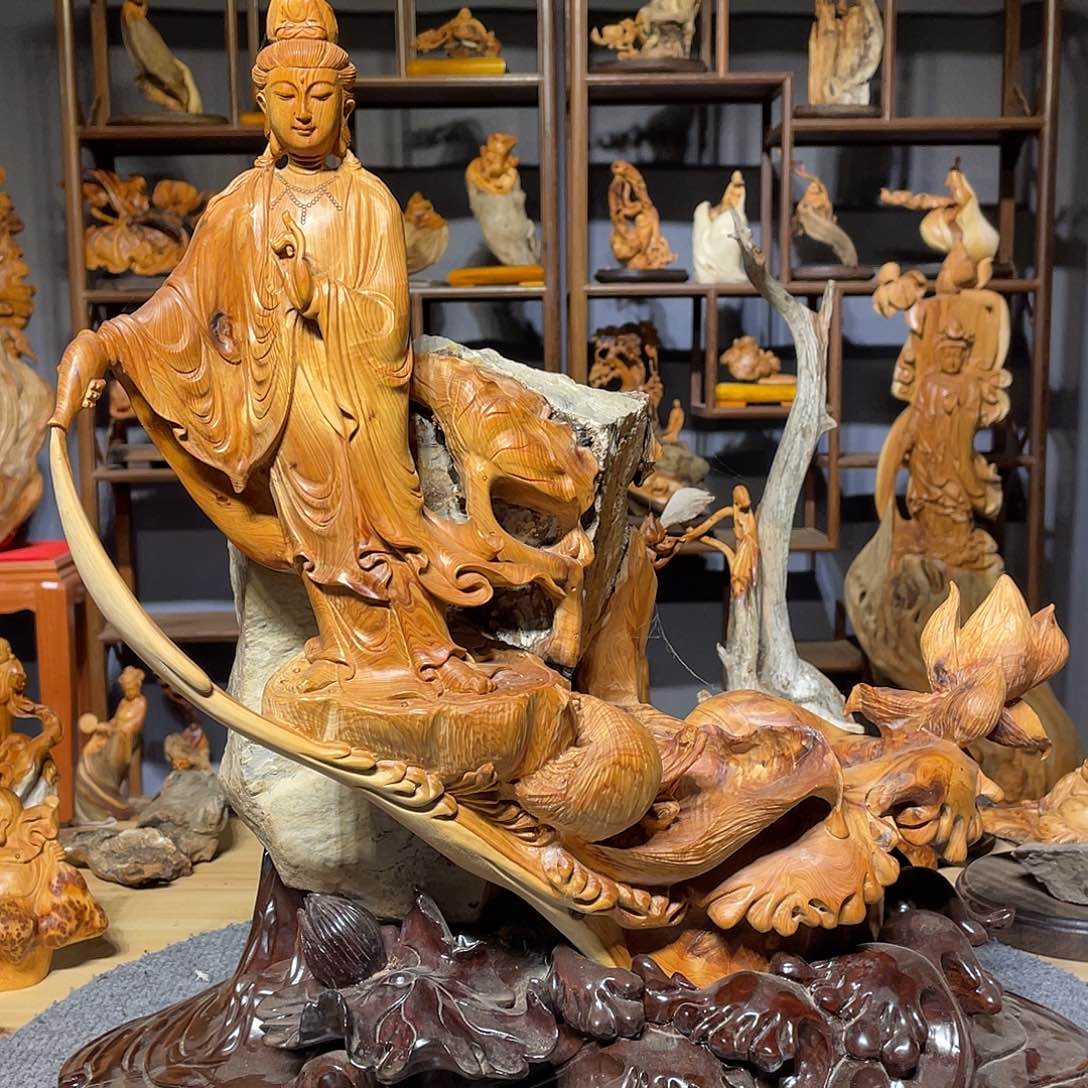 柏木（崖柏）龙*工艺品