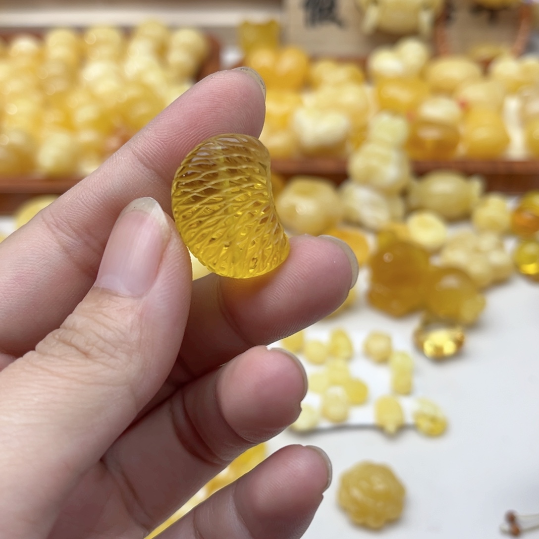 未镶嵌蜜蜡裸石天然