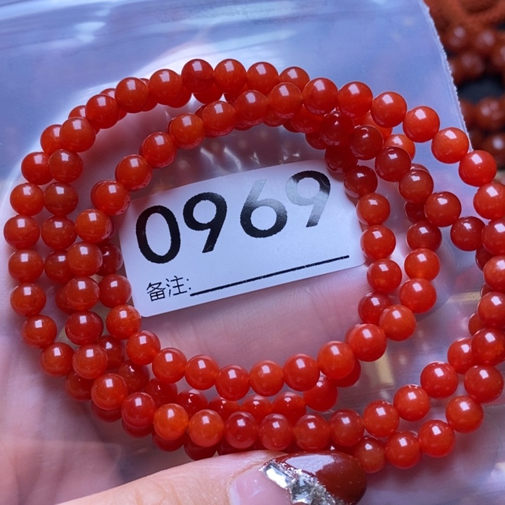 南红玛瑙手链合金巢****司