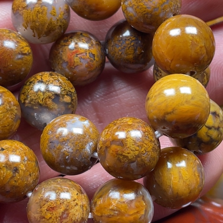 玛瑙/玉髓颈饰未镶嵌老***陶