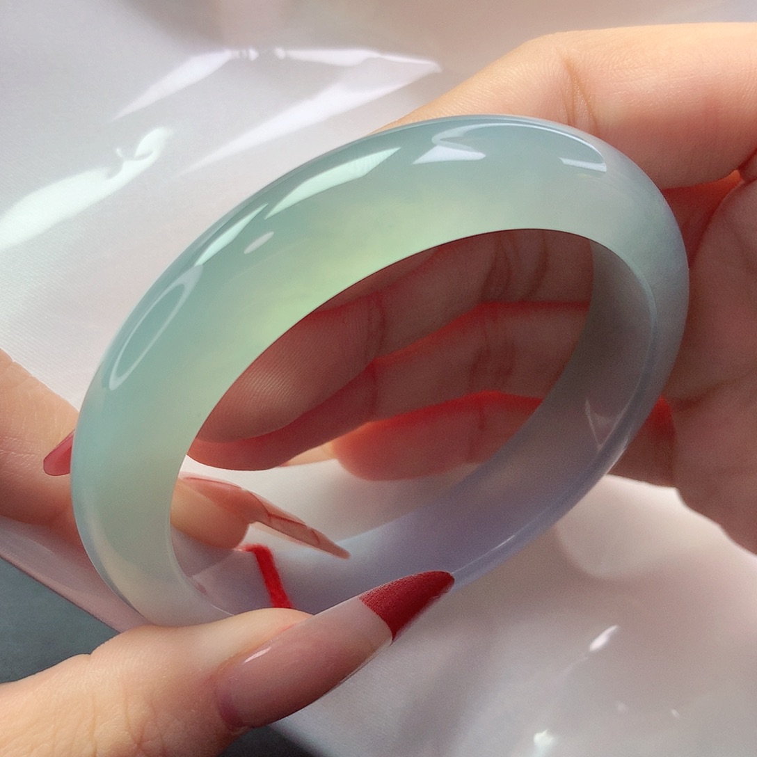 【闪购商品】翡翠手镯未镶嵌a 156333