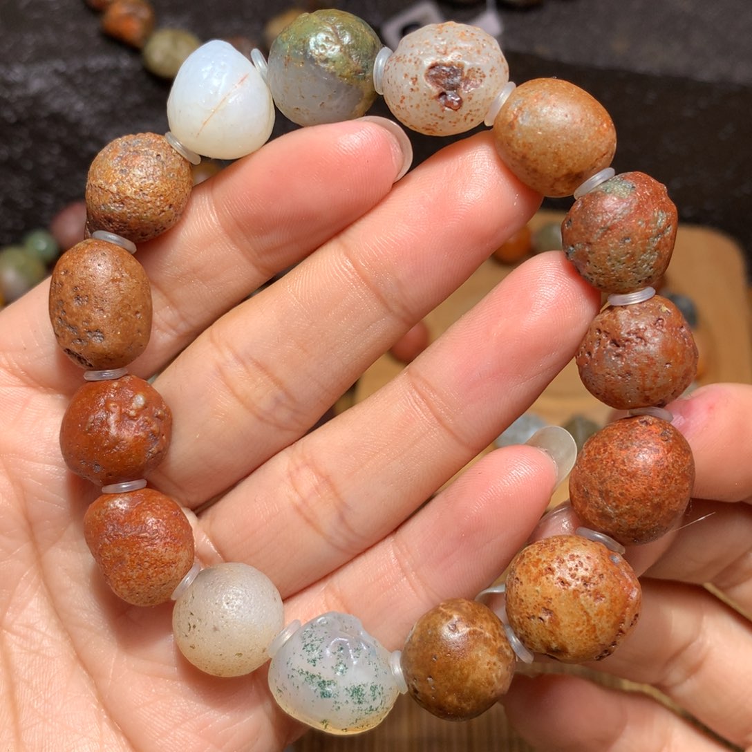 未镶嵌玛瑙/玉髓珠宝半成品