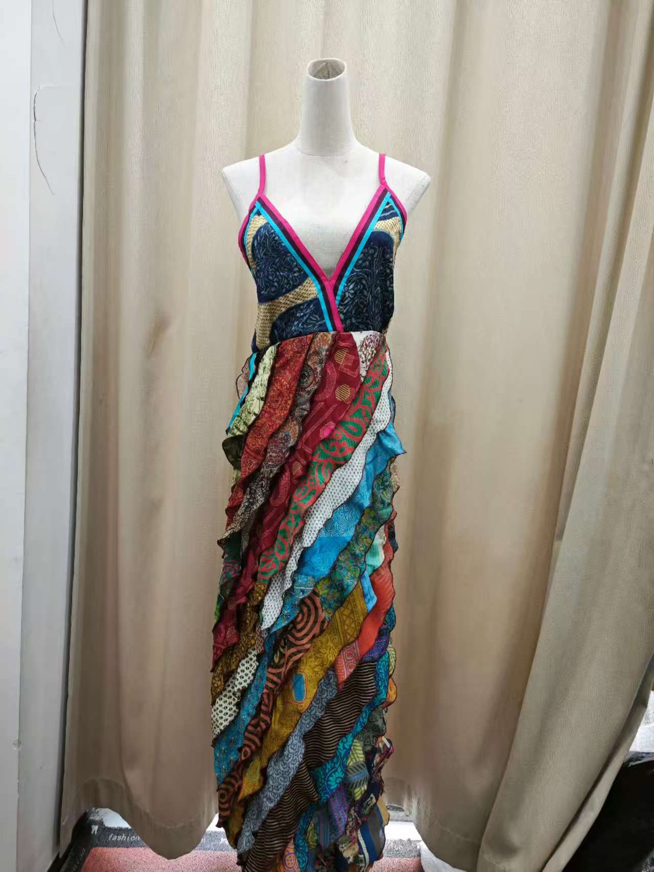 印度手工木耳边斜纹连衣裙NO退NO换