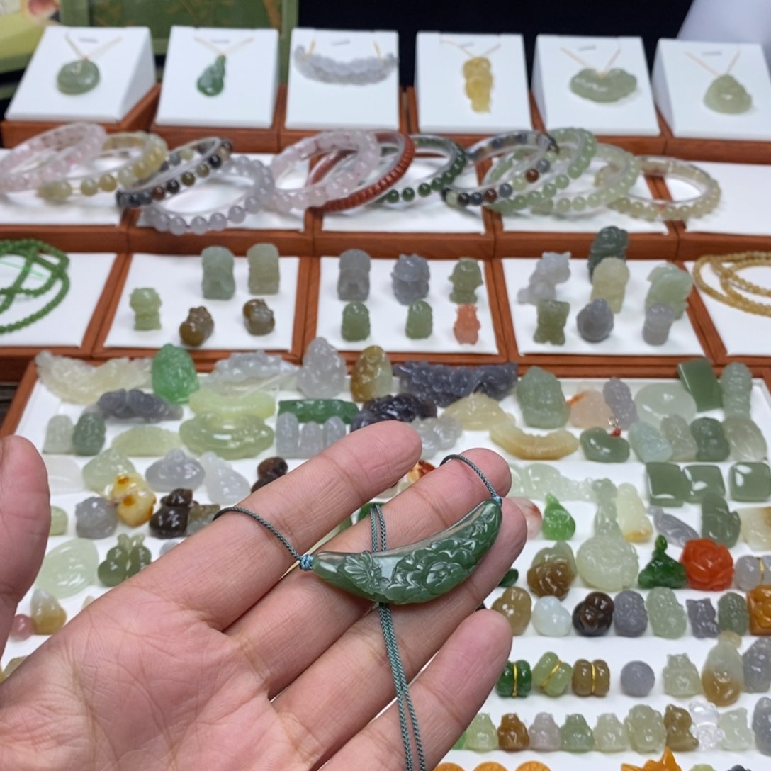 和田玉颈饰未镶嵌◆****ㄣ