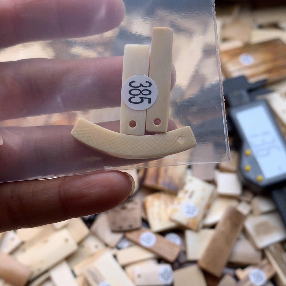 泥塑不打孔联系客服