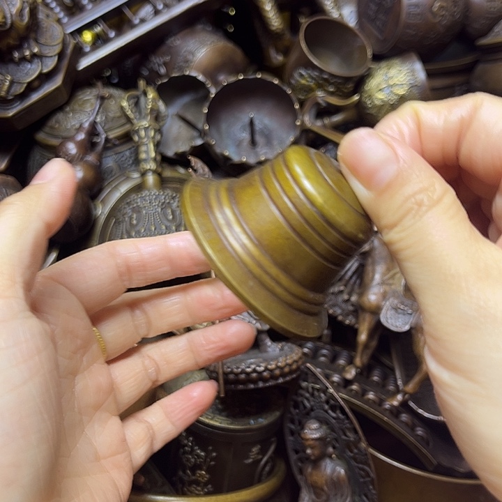 诚信经营精美铜器