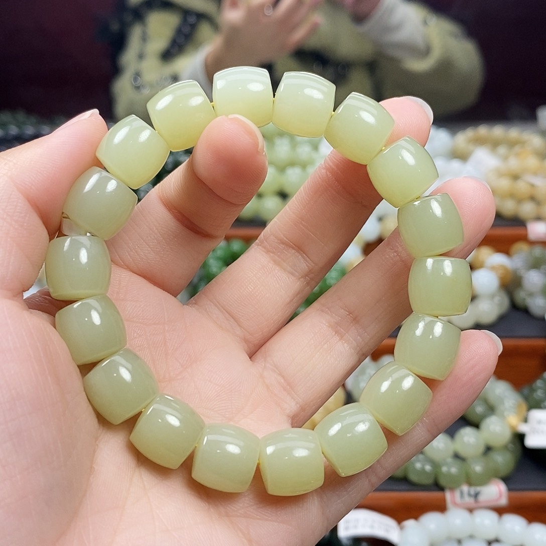 和田玉手链未镶嵌