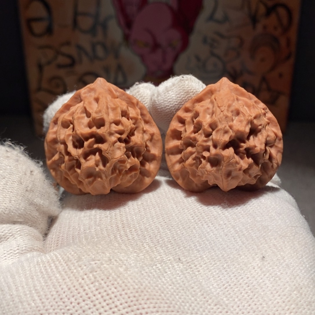 文玩核桃吊坠40龙鳞