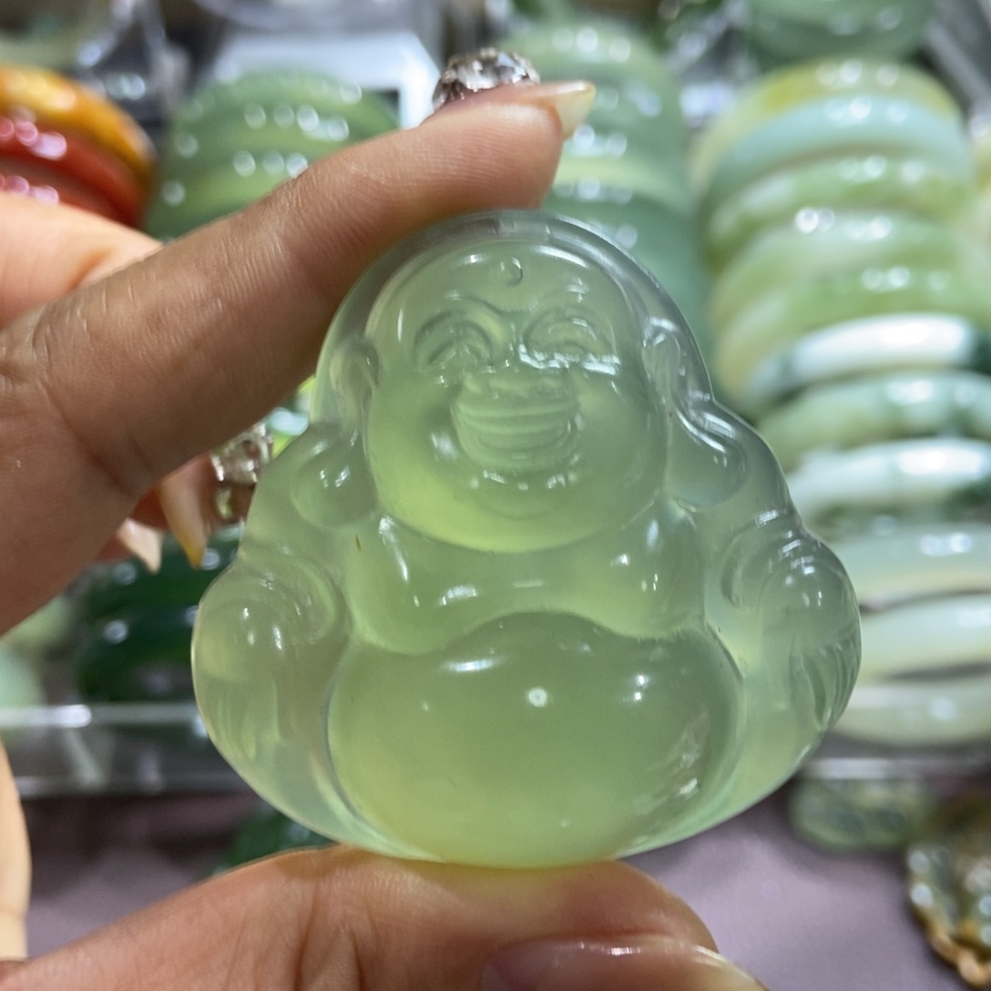 岫玉未镶嵌手镯有包容