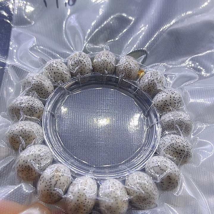 星月菩提吊坠朋*?直播间