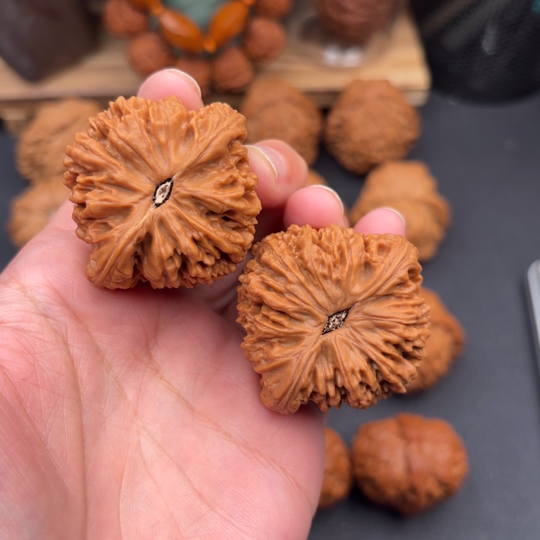 文玩核桃把件少*家南疆45