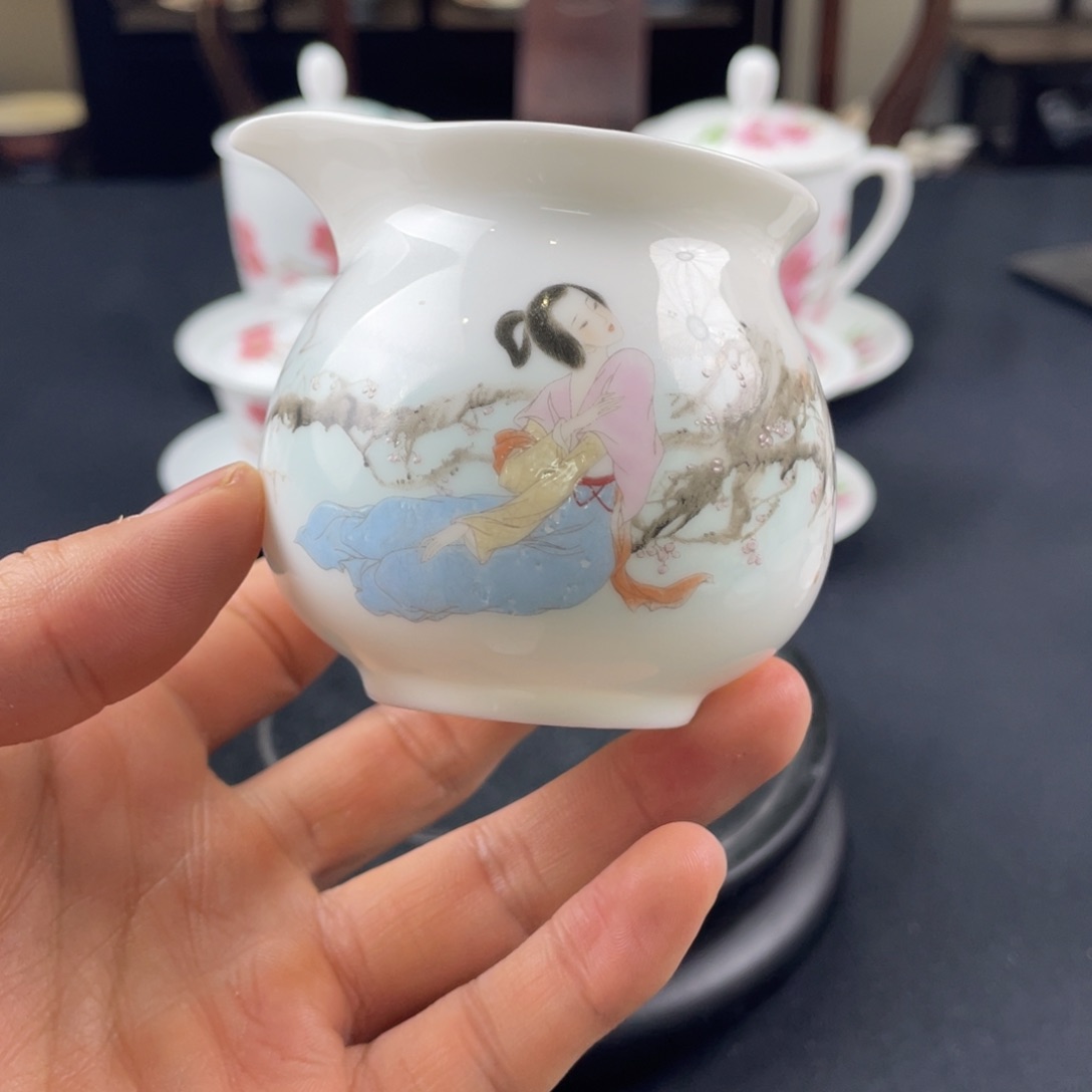 瓷片轻工业陶瓷研究所